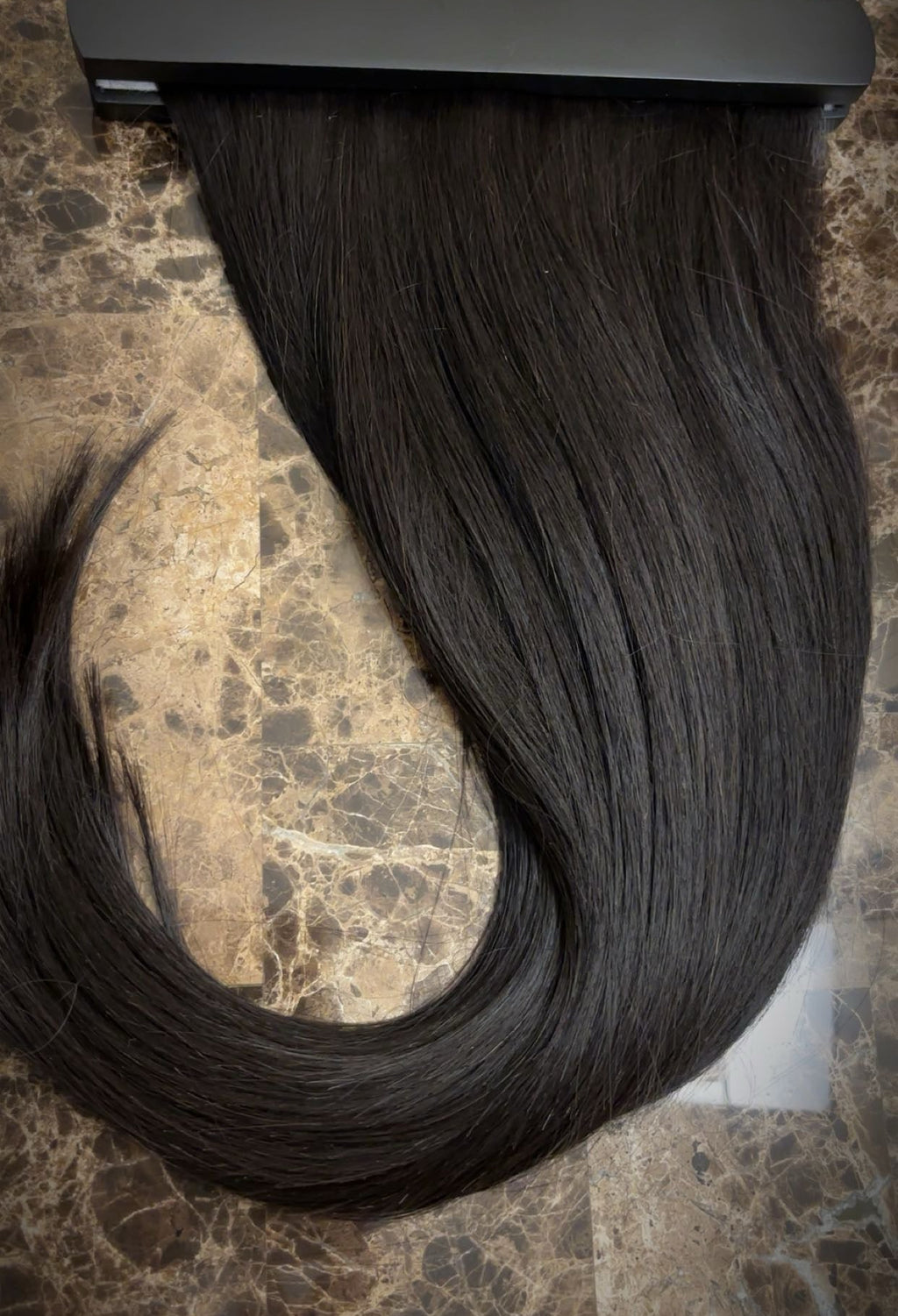 20" Velvet Black
